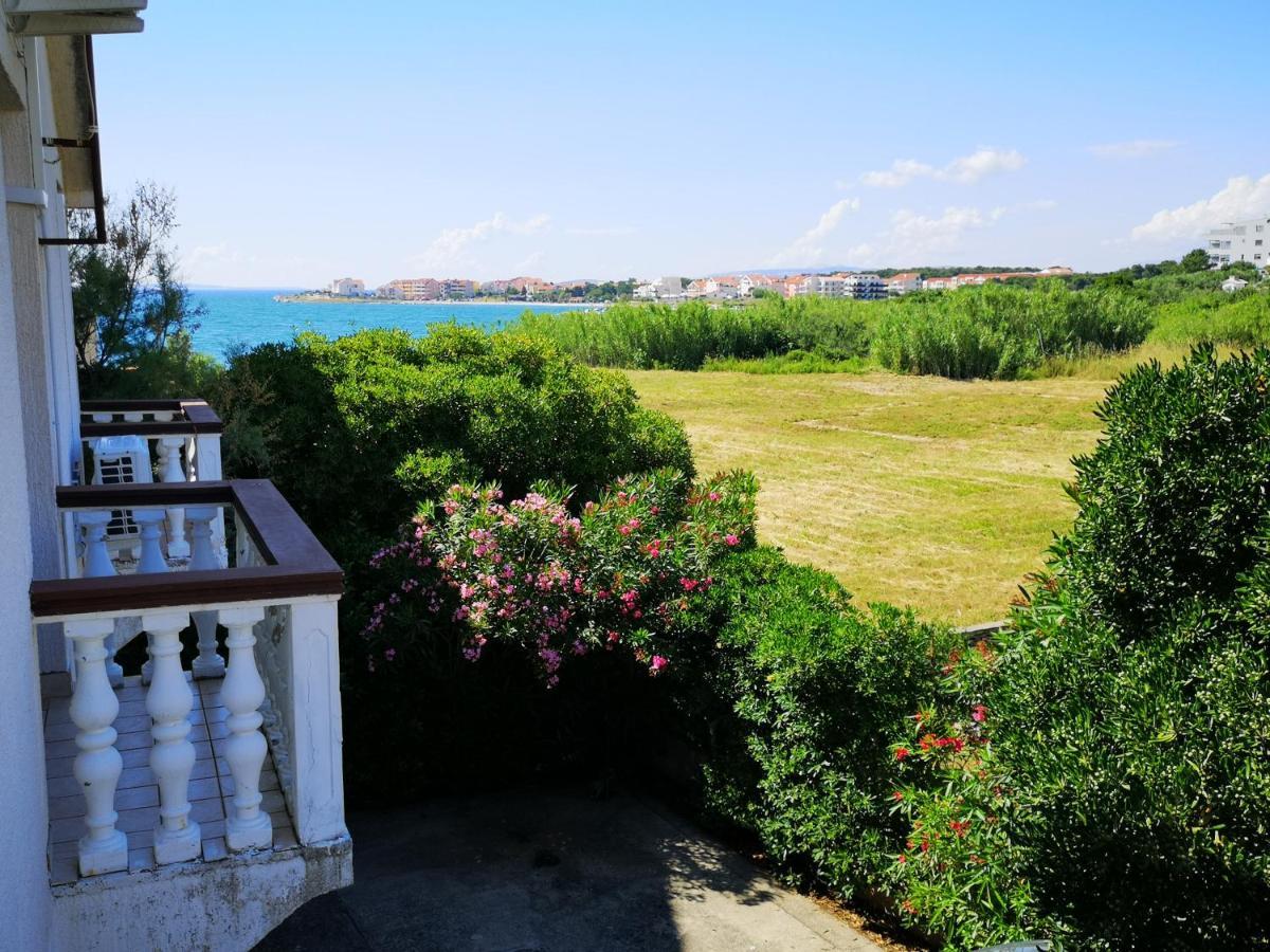 Apartments Mint Povljana - 50M From Sandy Beach المظهر الخارجي الصورة
